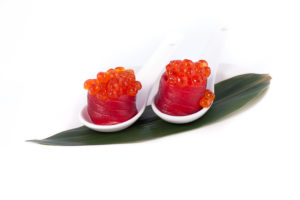 gunkan-tuna-ikura-lin-sushi