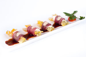tuna-longe-roll-lin-sushi